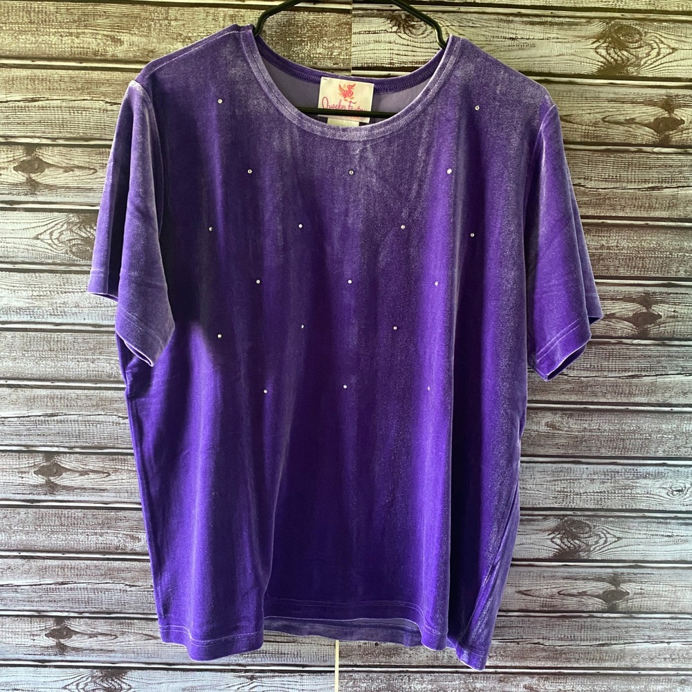 Quacker Factory Women's Short-Sleeved Top Size L Purple Velvet Embellished